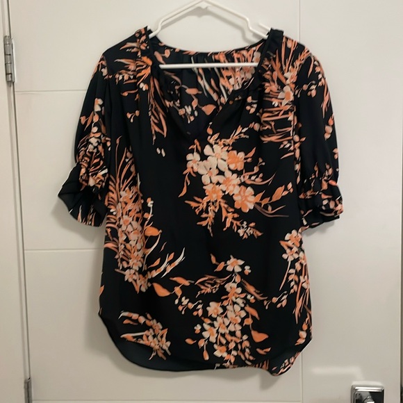 Joie Blouse - Picture 4 of 8